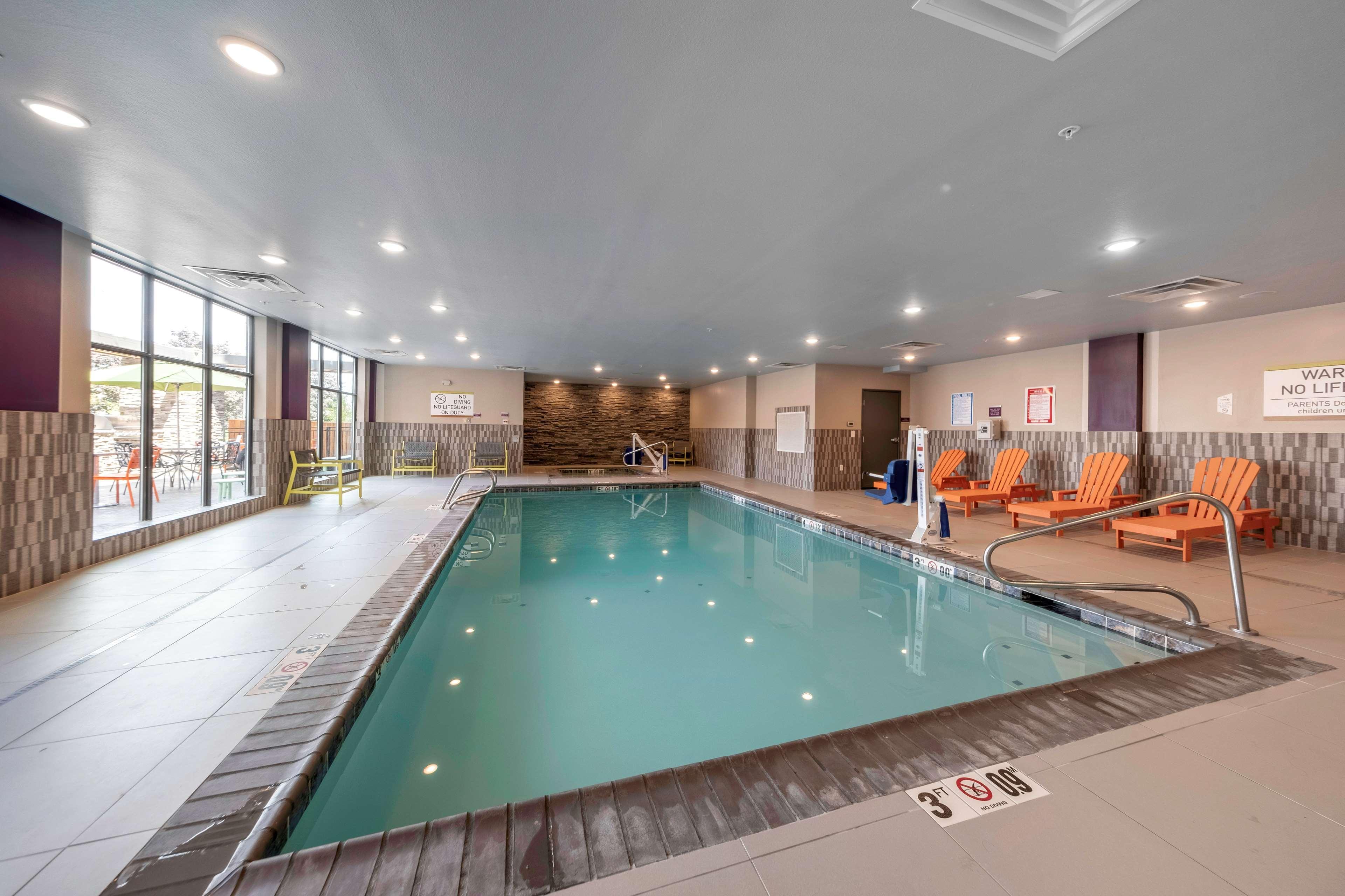 Hotel Home2 By Hilton Portland 3*