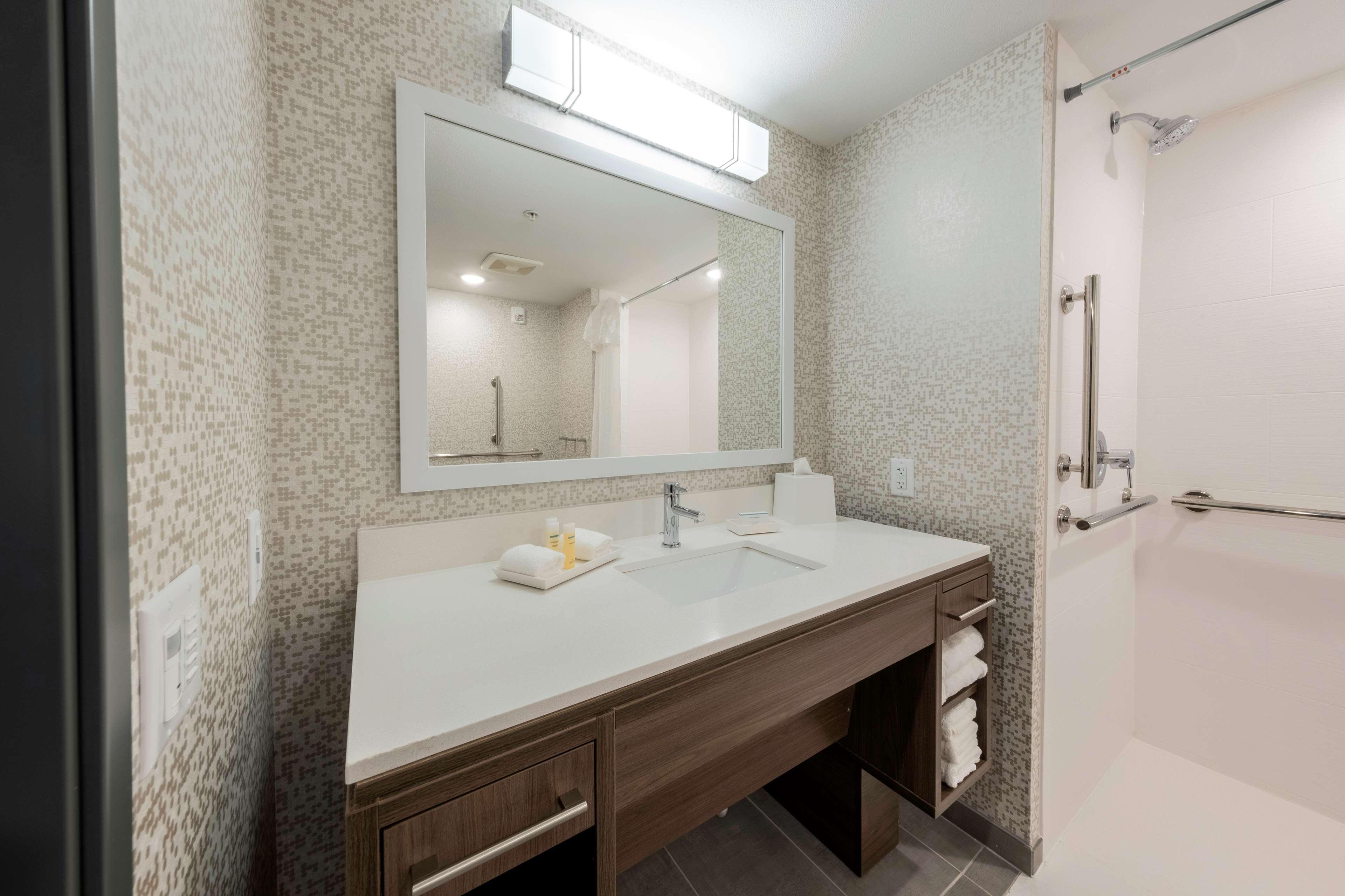 Home2 By Hilton Portland Hillsboro