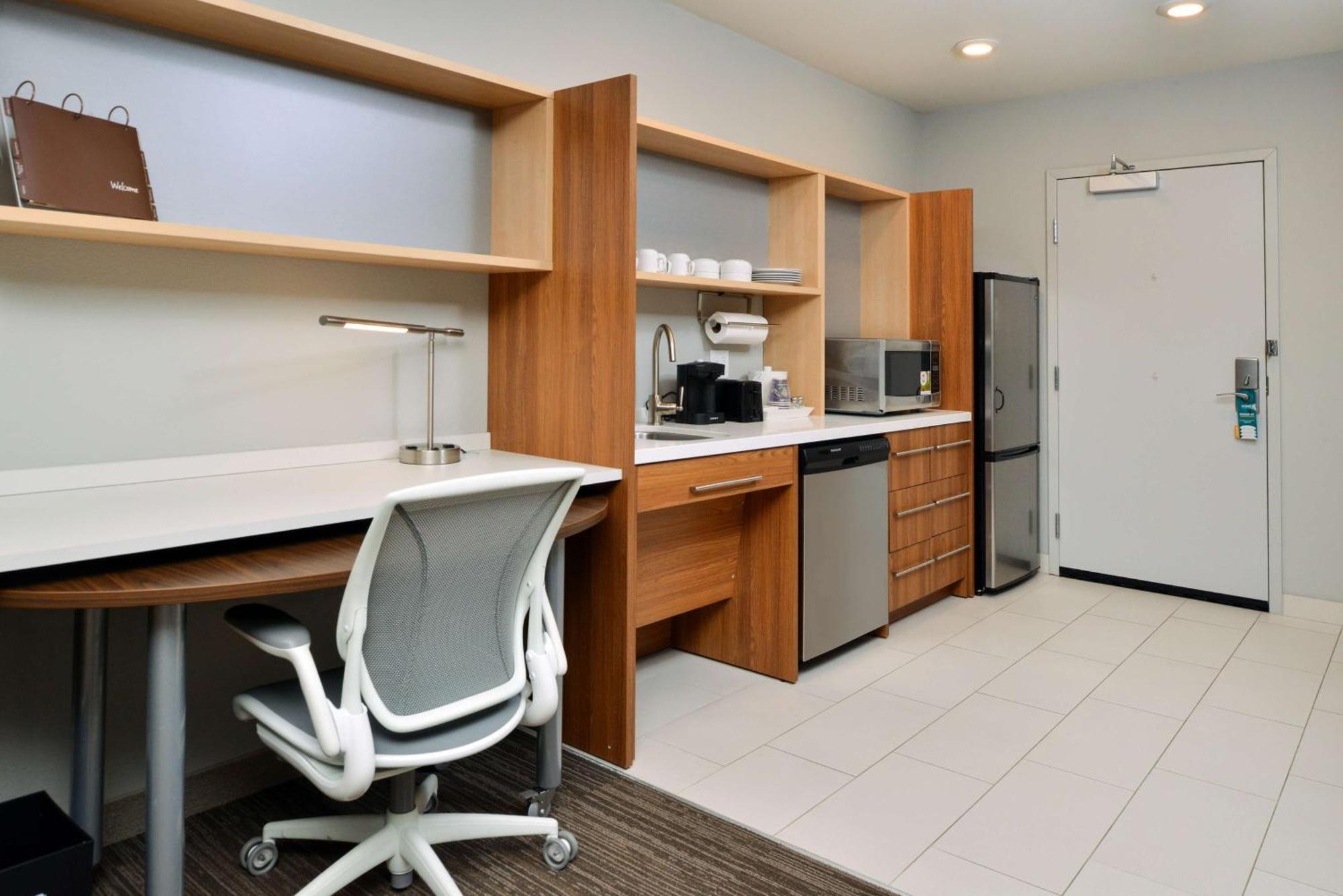 Home2 By Hilton Portland Hotel 3*